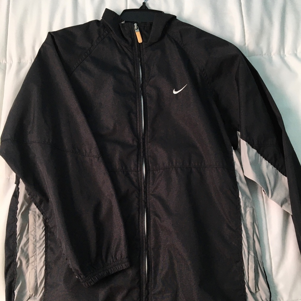 Nike windbreaker